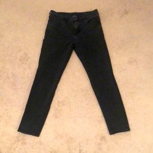 Women’s black American Eagle Jeggings